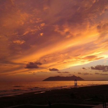 Casa Al Mare - Lido Apartman Terracina Kültér fotó